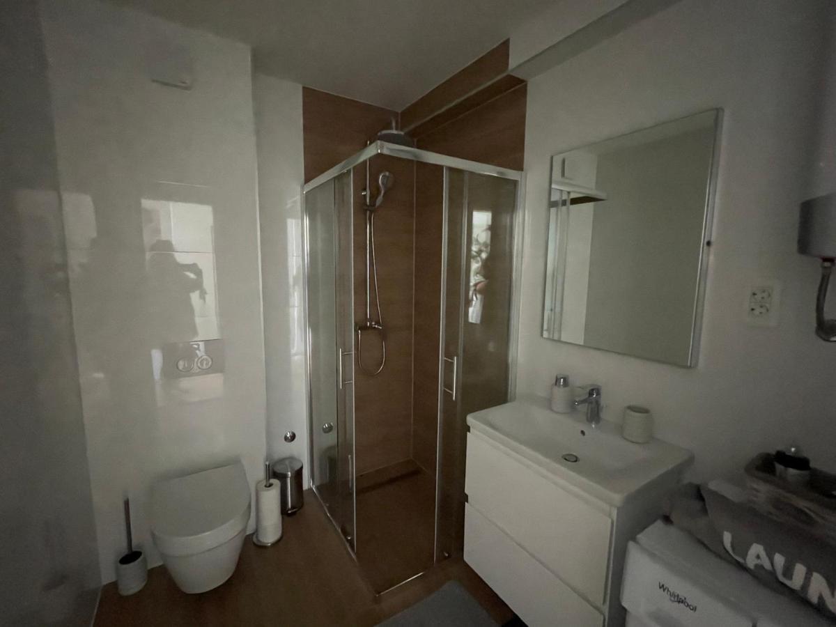 Galeria Apartment Подстрана Екстер'єр фото