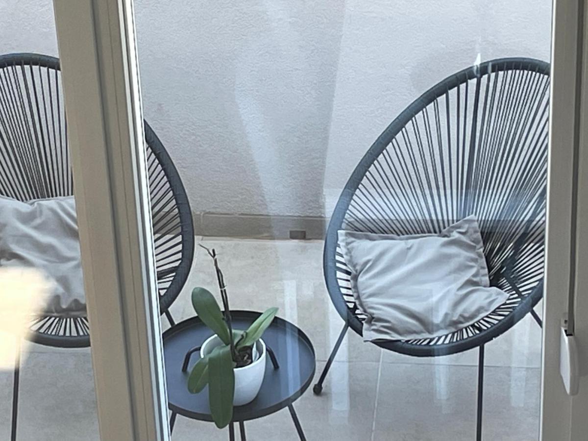 Galeria Apartment Подстрана Екстер'єр фото